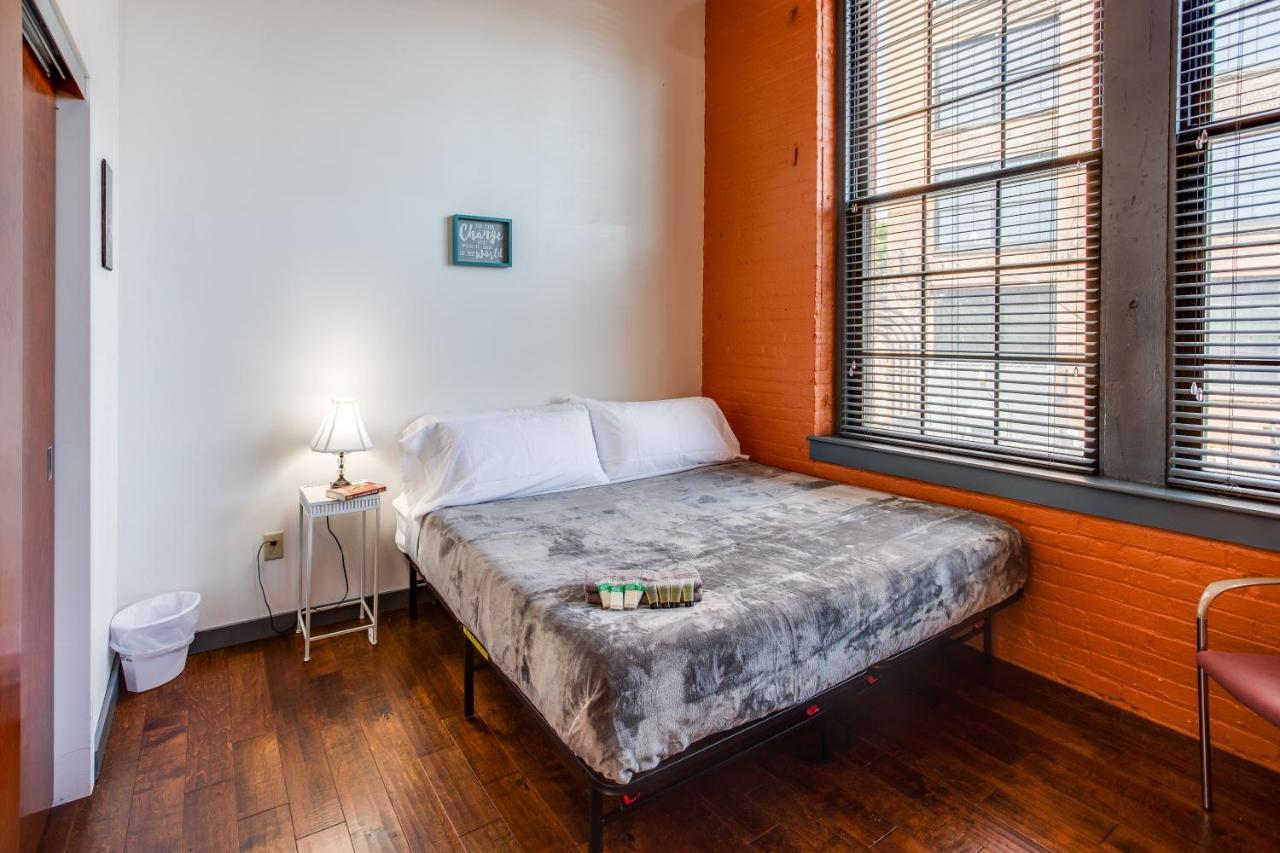 ロチェスターNy Style Centric Loft With King Bed By Park Aveアパートメント エクステリア 写真