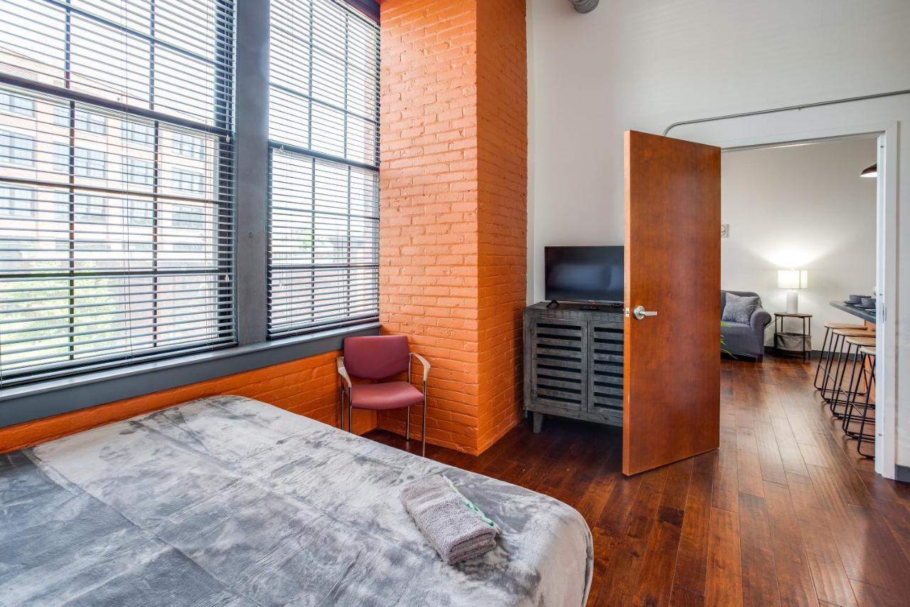 ロチェスターNy Style Centric Loft With King Bed By Park Aveアパートメント エクステリア 写真